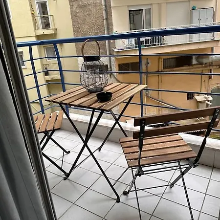 דירה The Yellowblue Apartment, Downtown סלוניקי